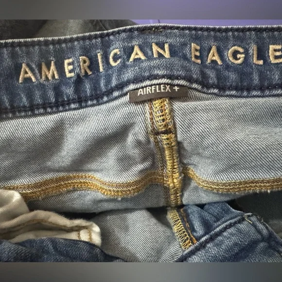 American Eagle Outfitters Men’s Original Bootcut Jeans Size 34x32 *Stains* - Picture 3 of 6